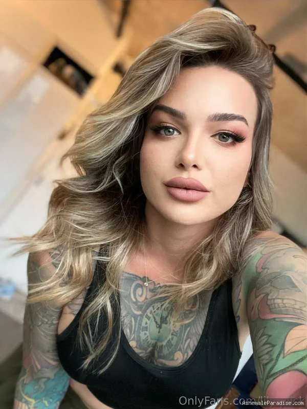 Lily Adick — Lily Adick — 71 fotos