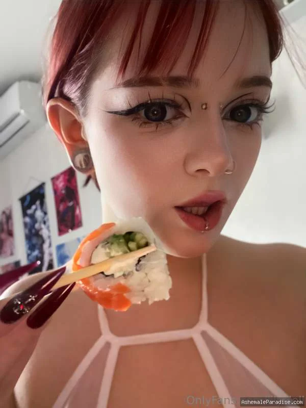 Lily Doll — 33 fotos