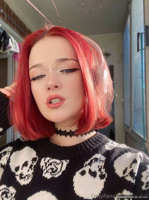 Lily Doll — 33 fotos