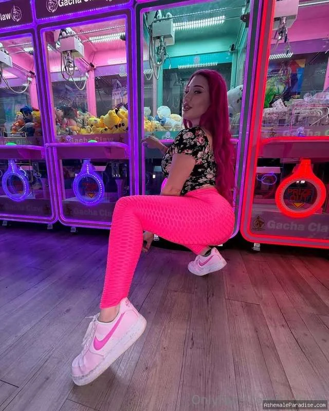 Lily Lou — 100 fotos