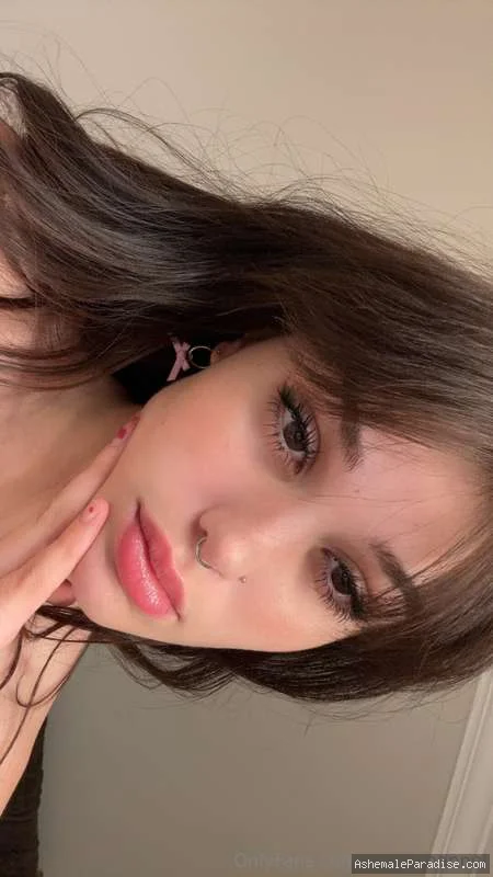 Linly — Linly — 34 fotos — OnlyFans Photos