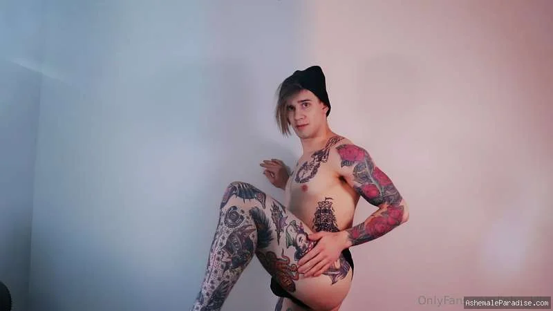 Liza Belle — Liza Belle — 14 fotos — OnlyFans Photos