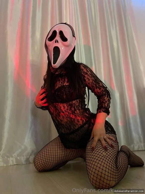 Lola Kamila — Lola Kamila — 98 fotos