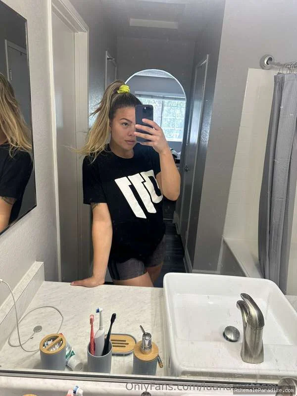 Luana Santos — 37 fotos
