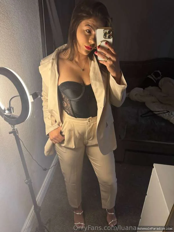 Luana Santos — 37 fotos