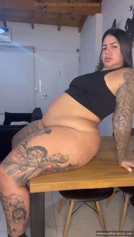 Lucia — Lucia — 34 fotos — OnlyFans Photos