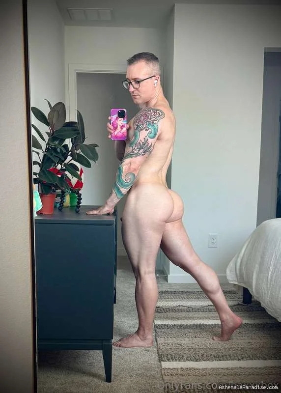 Lucy Hart — Lucy Hart — 34 fotos — OnlyFans Photos