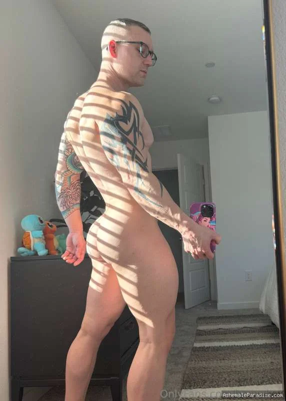 Lucy Hart — Lucy Hart — 34 fotos — OnlyFans Photos
