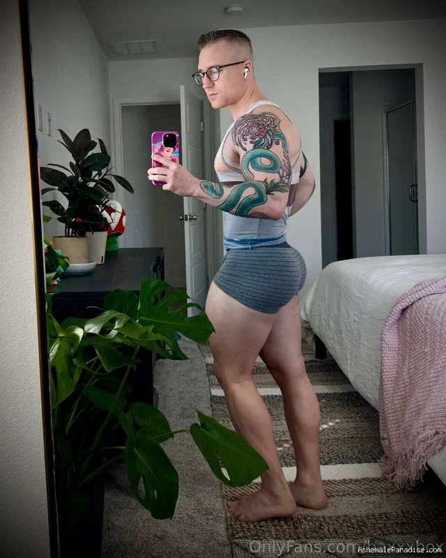 Lucy Hart — Lucy Hart — 34 fotos — OnlyFans Photos