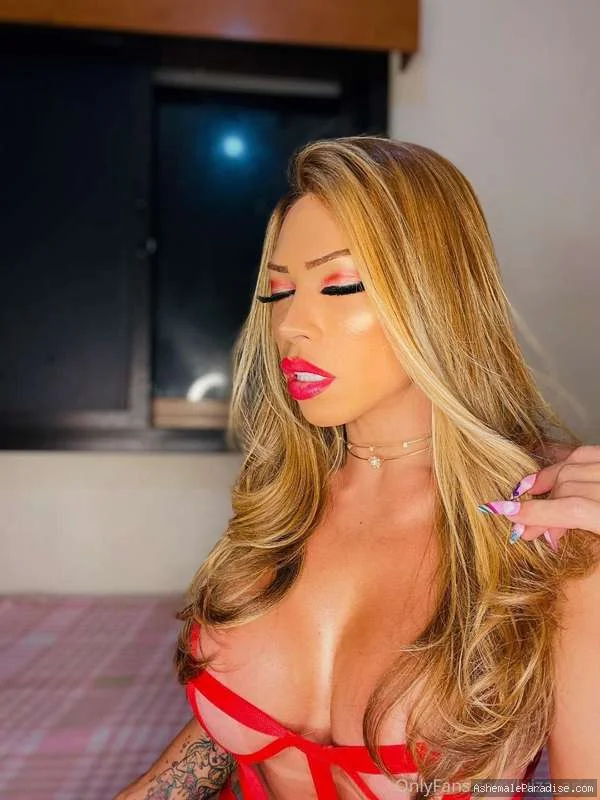 Luiza Ariel — Luiza Ariel — 20 fotos