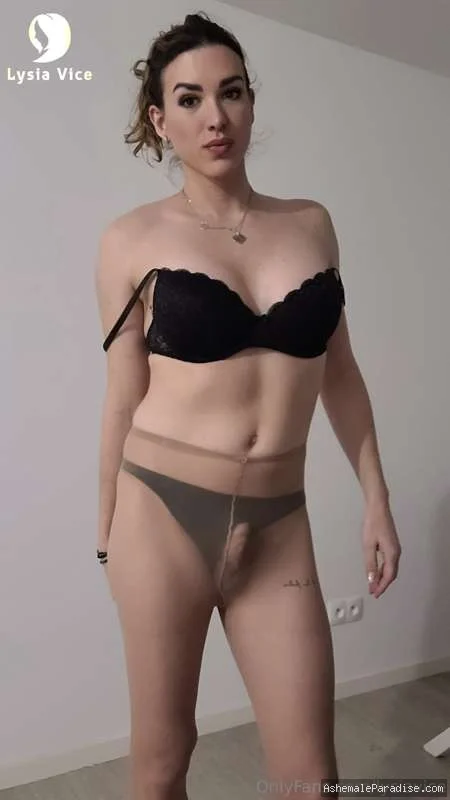 Lysia Vice — Lysia Vice — 32 fotos — OnlyFans Photos