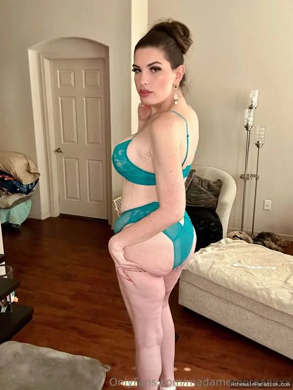 Madame Morgan — Madame Morgan — 12 fotos — OnlyFans Photos