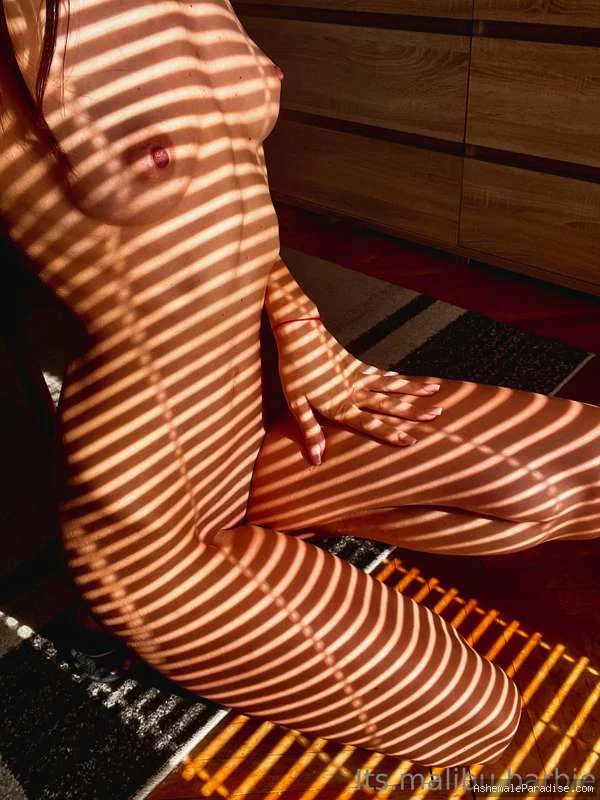 Malibu Barbie — Malibu Barbie — 30 fotos — OnlyFans Photos