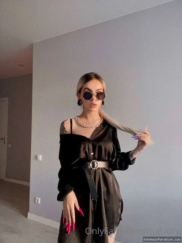 Mallory Munroe — Mallory Munroe — 31 fotos — OnlyFans Photos