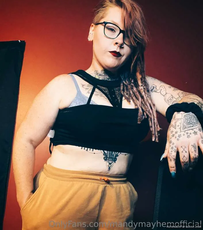 Mandy Mayhem — Mandy Mayhem — 34 fotos — OnlyFans Photos