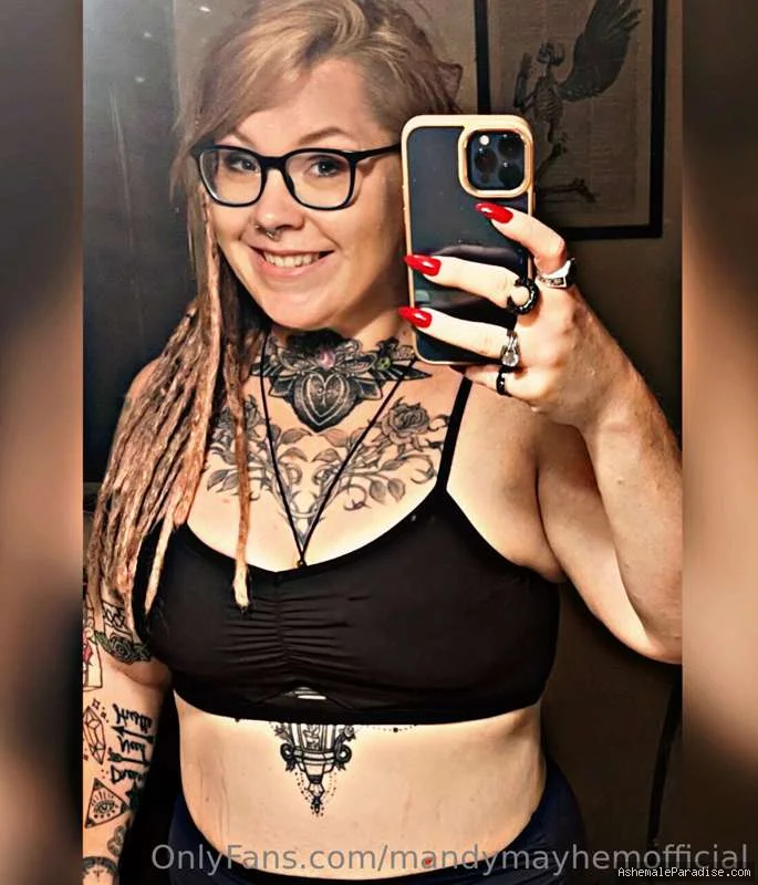 Mandy Mayhem — Mandy Mayhem — 34 fotos — OnlyFans Photos