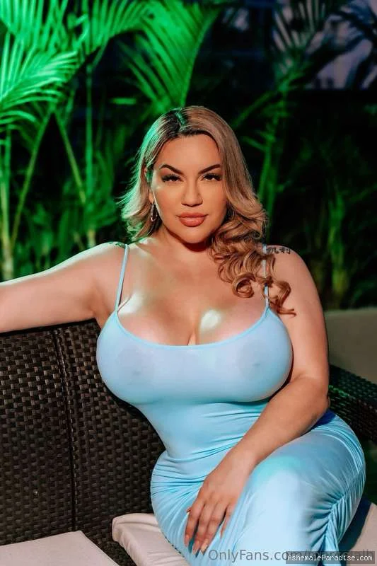 Marcela L — Marcela L — 33 fotos — OnlyFans Photos