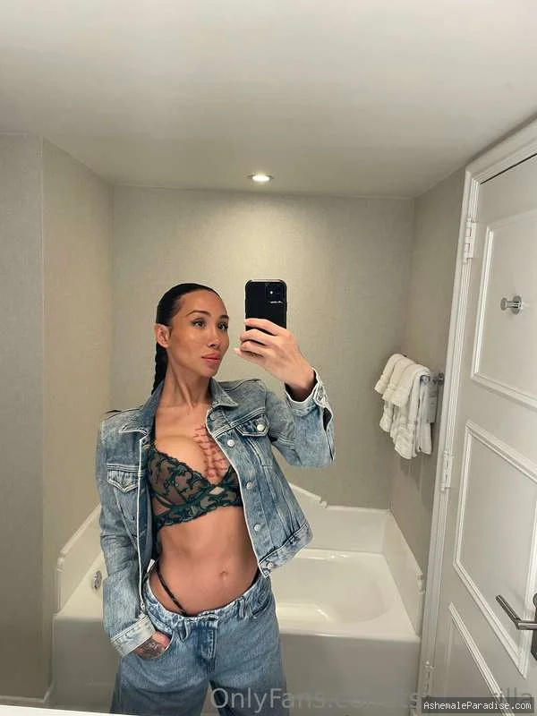Maria Bella — Maria Bella — 34 fotos — OnlyFans Photos