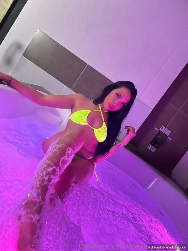 Maria C — Maria C — 34 fotos — OnlyFans Photos