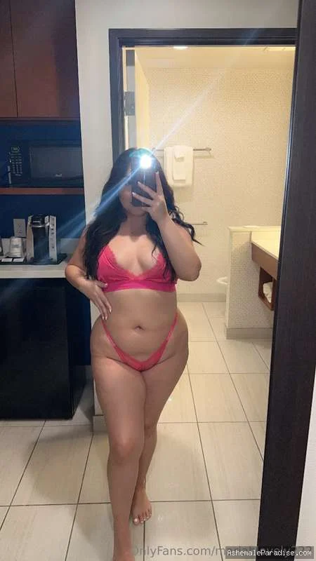 Mariah Love — Mariah Love — 24 fotos — OnlyFans Photos