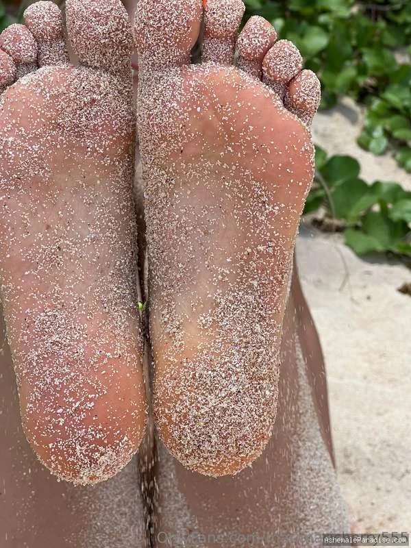 MariMari — MariMari — 33 fotos — OnlyFans Photos