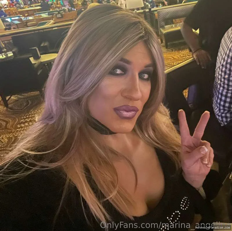 Marina Angelina — Marina Angelina — 34 fotos — OnlyFans Photos