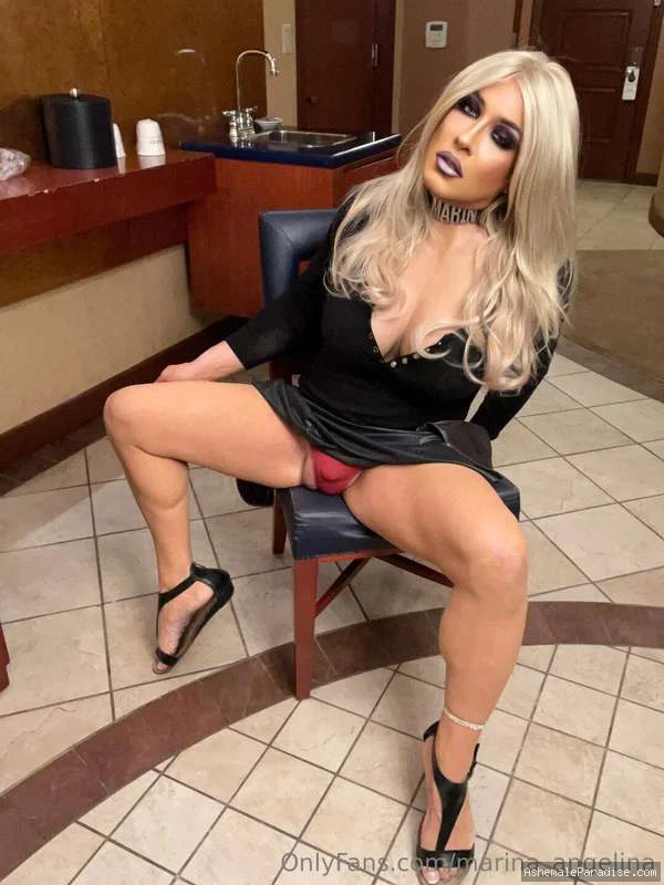 Marina Angelina — Marina Angelina — 34 fotos — OnlyFans Photos