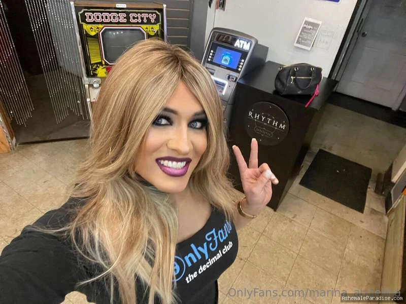 Marina Angelina — Marina Angelina — 34 fotos — OnlyFans Photos