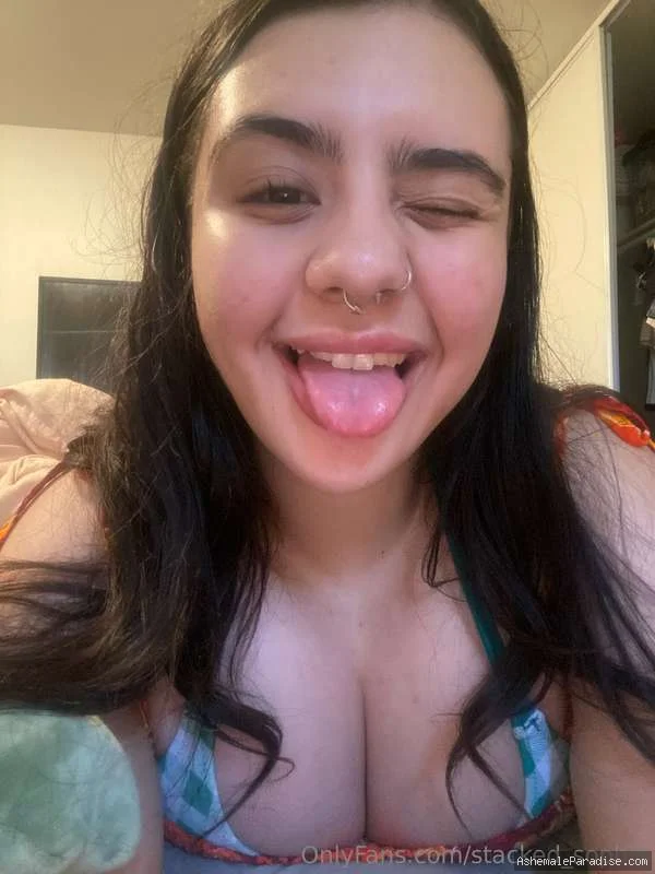 May Lin — May Lin — 34 fotos — OnlyFans Photos