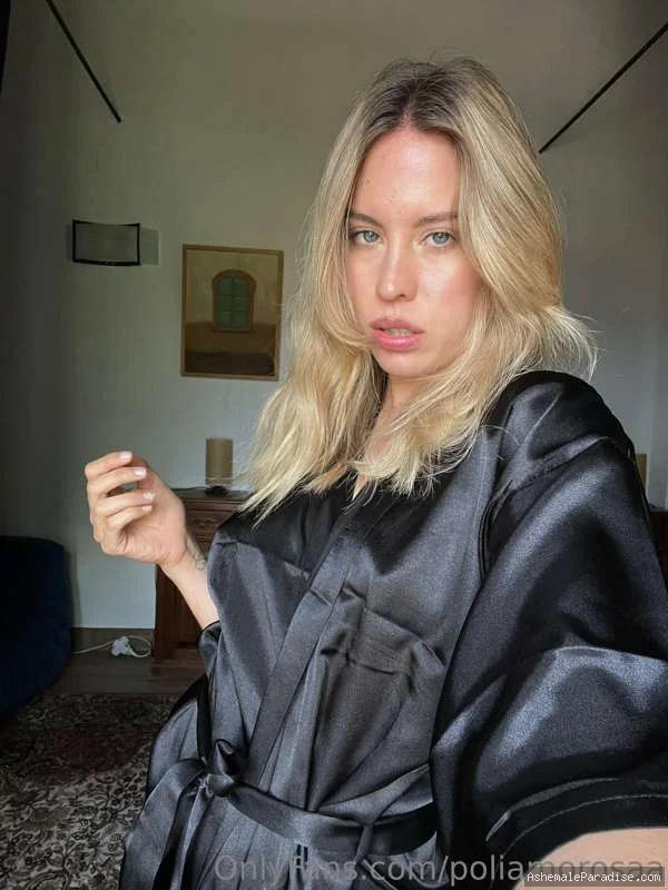 Melanie D — Melanie D — 33 fotos — OnlyFans Photos