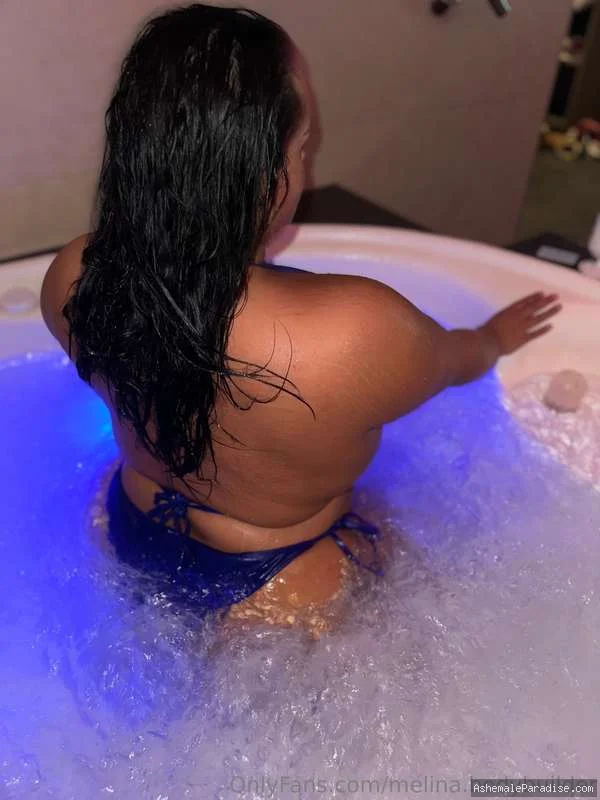 Melina B — Melina B — 34 fotos — OnlyFans Photos