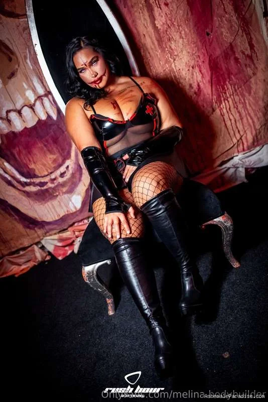 Melina B — Melina B — 34 fotos — OnlyFans Photos