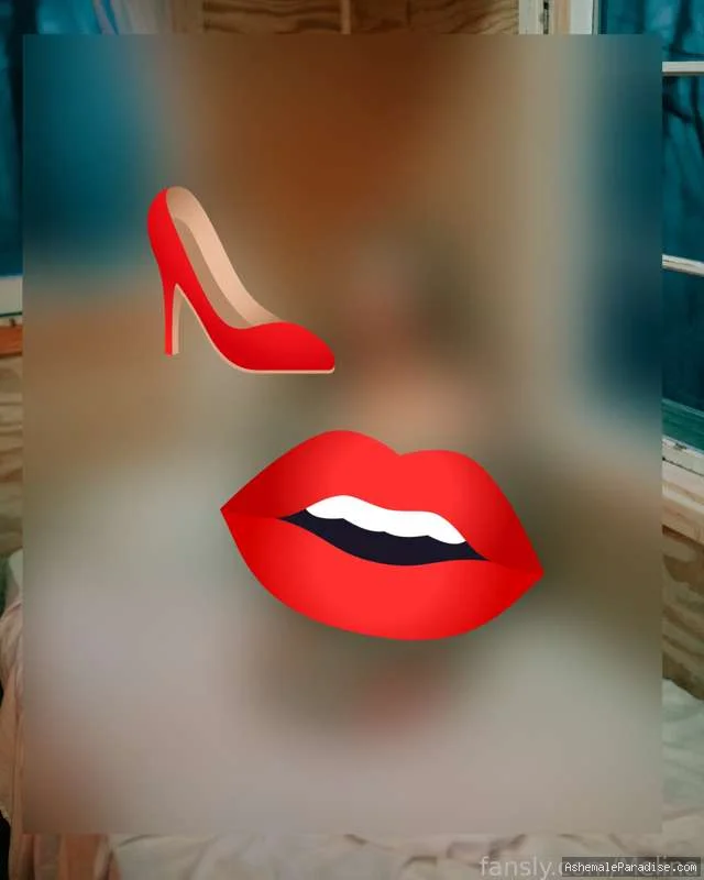 Melina George — Melina George — 31 fotos — OnlyFans Photos