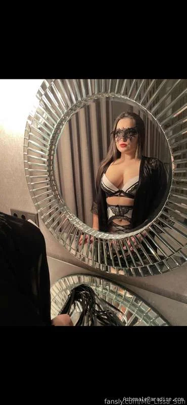Melissa Santos — 77 fotos