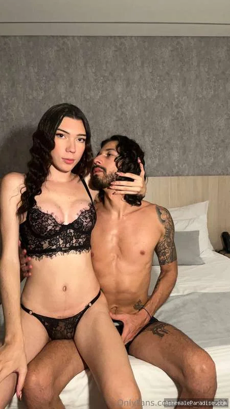 mia_mtnz — mia_mtnz — 34 fotos — OnlyFans Photos