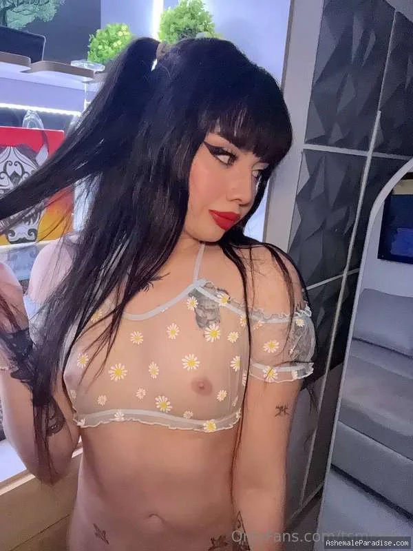 Mia Sky — Mia Sky — 96 fotos