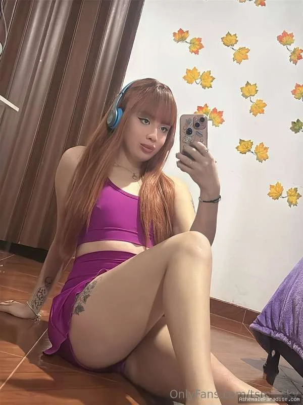 Mia Sky — Mia Sky — 96 fotos
