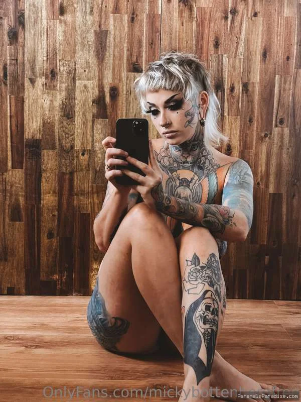 Micky — Micky — 34 fotos — OnlyFans Photos