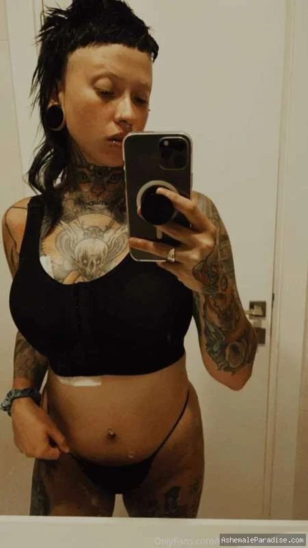 Micky — Micky — 34 fotos — OnlyFans Photos
