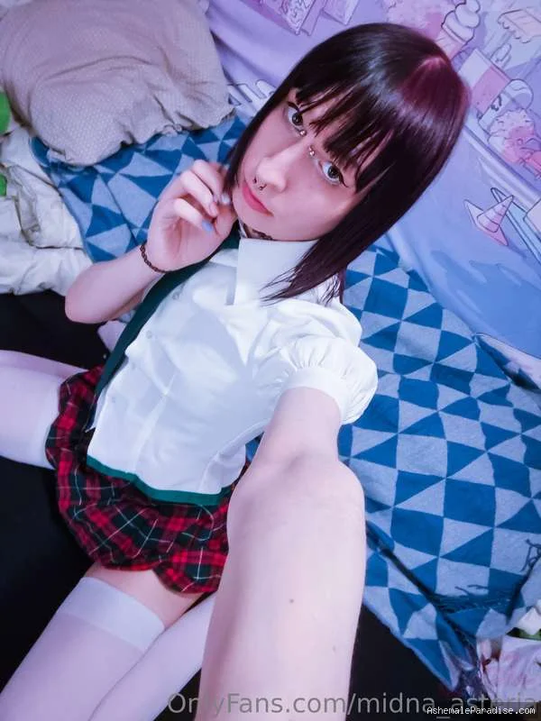Midna Asteria — Midna Asteria — 34 fotos — OnlyFans Photos