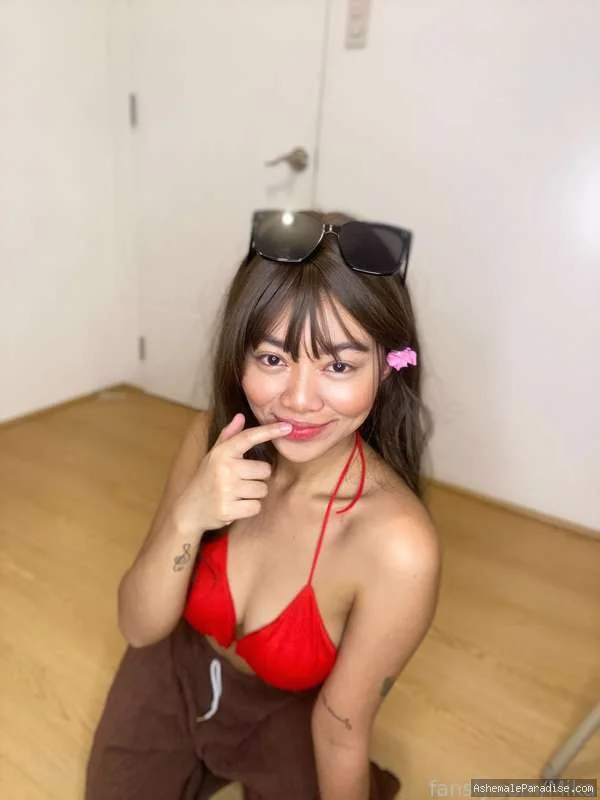 Mika — Mika — 35 fotos — OnlyFans Photos