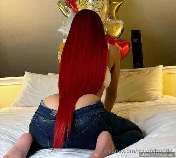 Milani — Milani — 6 fotos — OnlyFans Photos