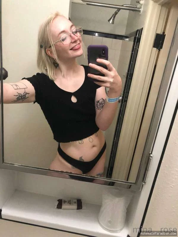 Mina Rose — Mina Rose — 30 fotos — OnlyFans Photos