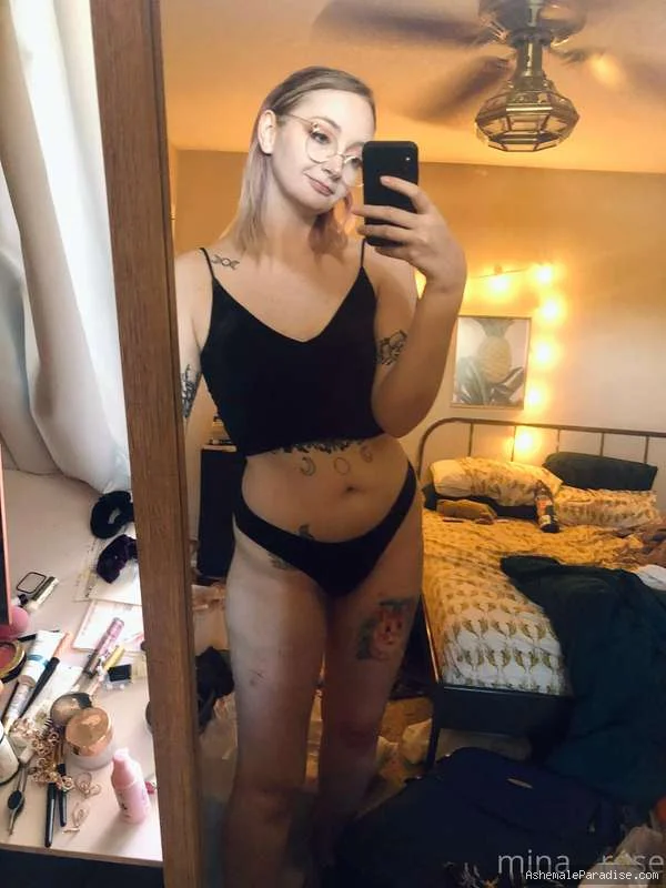 Mina Rose — Mina Rose — 30 fotos — OnlyFans Photos