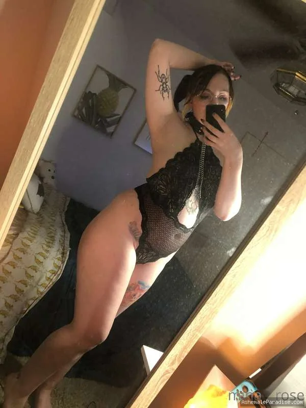 Mina Rose — Mina Rose — 30 fotos — OnlyFans Photos