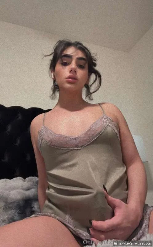 mona.doll — mona.doll — 35 fotos — OnlyFans Photos