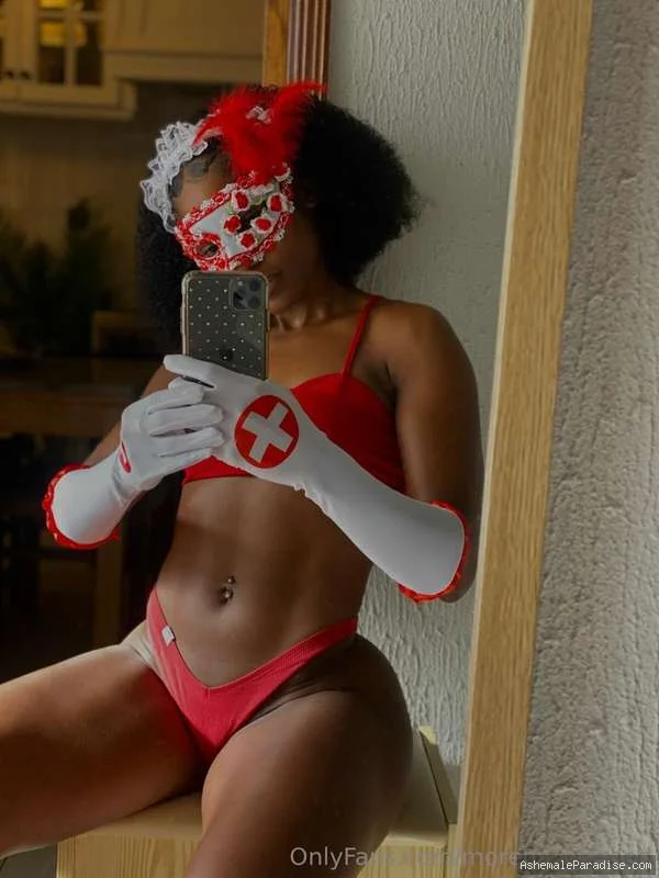 Morena B — Morena B — 32 fotos — OnlyFans Photos