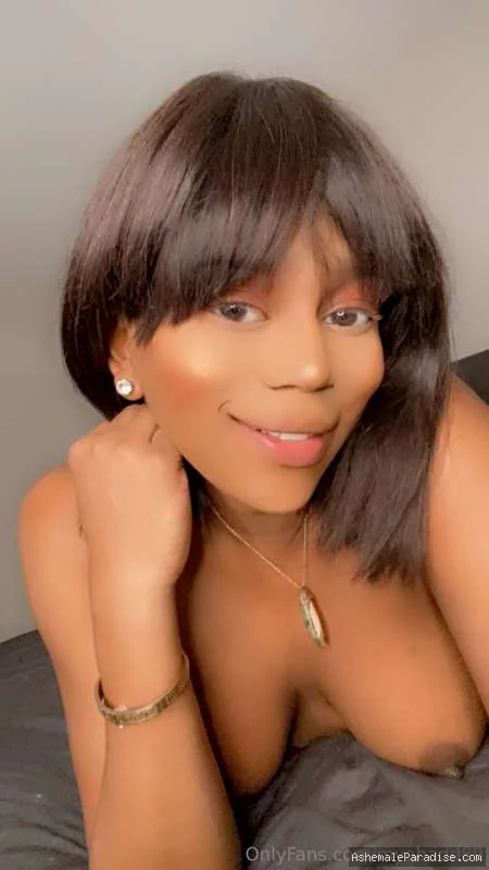 Mya Badd — Mya Badd — 33 fotos — OnlyFans Photos