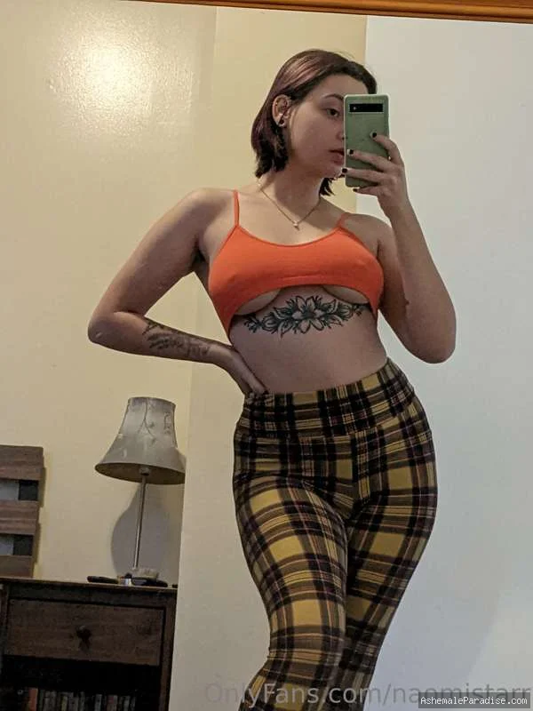 Naomi Star — Naomi Star — 35 fotos — OnlyFans Photos