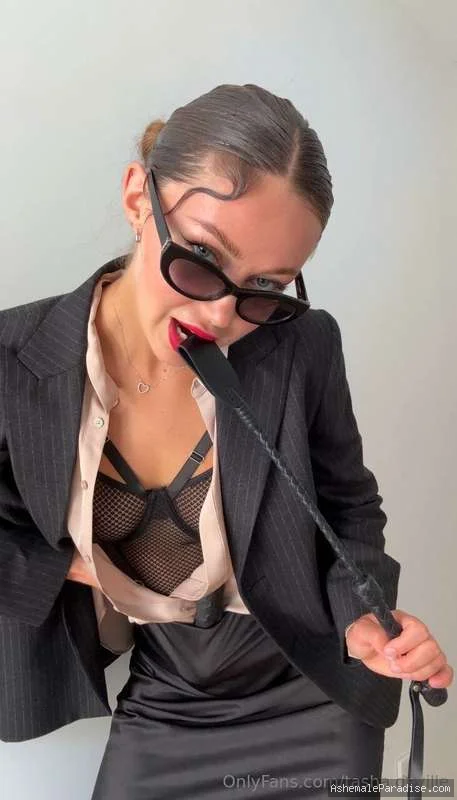 Natasha Deville — 94 fotos